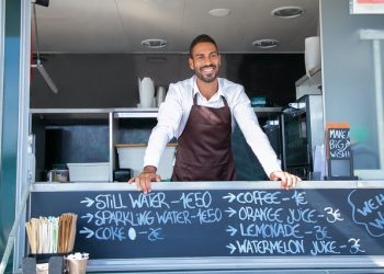 How Employees Benefit from a Company Uniform