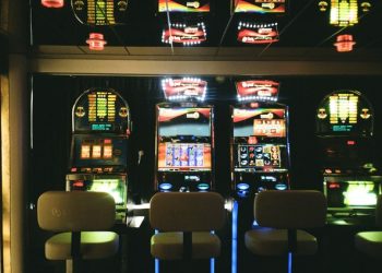 How to Play Slots Online
