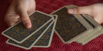 How and Why Mini-Baccarat Has Become So Popular in Casinos