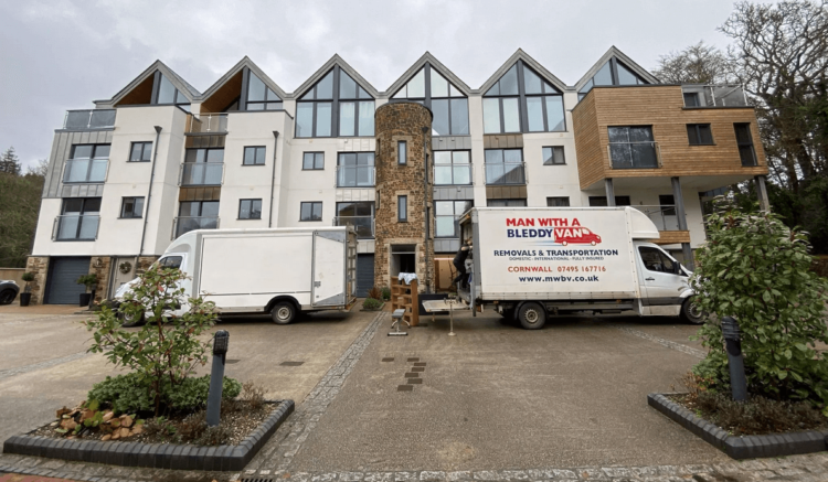 Why Hire a Removals Company in Cornwall?