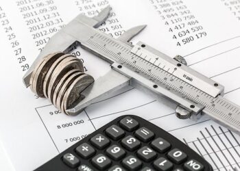 5 Advantages of Hiring A Debt Collector in London