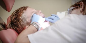 When do I need to go to the dentist about my tooth pain?