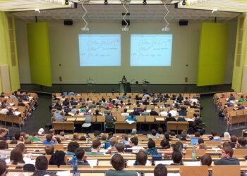 The Importance of Audio Visual Technology in the Education Sector