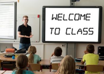 What are the Benefits of Using Touch Screens in Education?