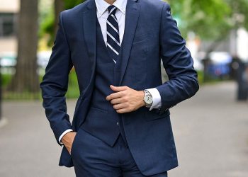 How to Wear a Blue Suit