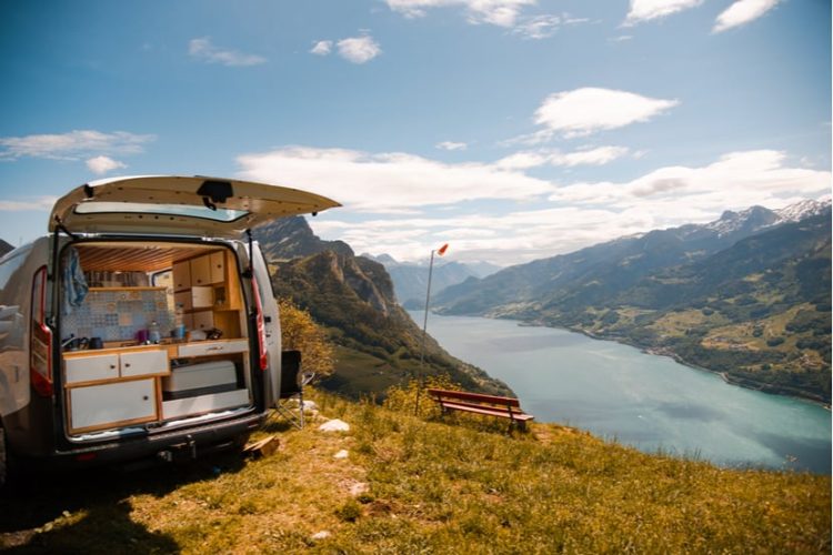 7 Reasons to Have a Campervan Conversion