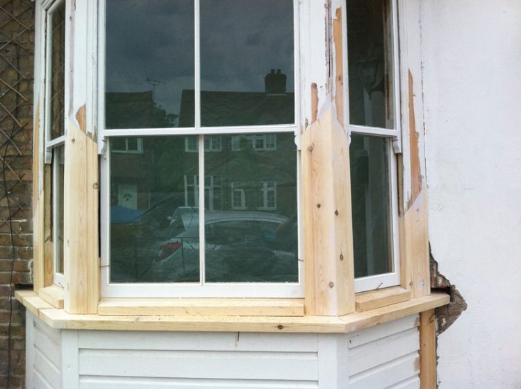 The Benefits Of Using Wooden Window Repair Professionals