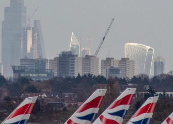 The Benefits of Using London Heathrow Airport Transportation