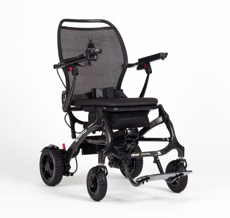4 Advantages of a Lightweight Folding Electric Powerchair