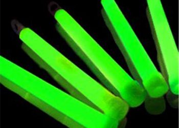 What You Need To Know About Glow Sticks Before You Buy