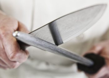 Reasons To Use Professional Knife Sharpening Services