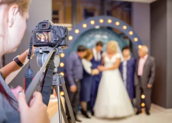 Pros and Cons of Cotswolds Wedding Videography