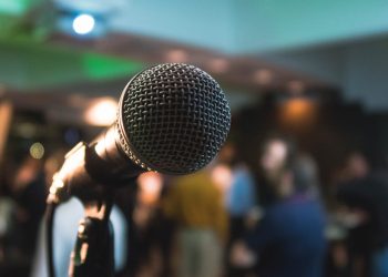 Why Take A Public Speaking Course?