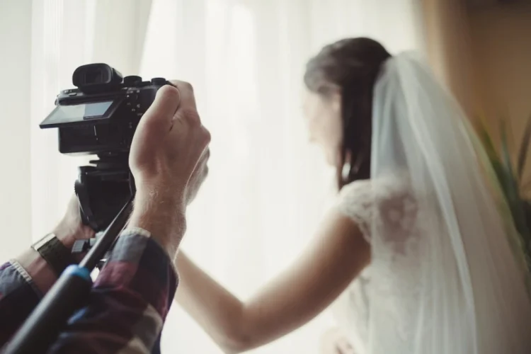 Capturing Every Moment: What to Expect When Using a Wedding Videographer in Oxford