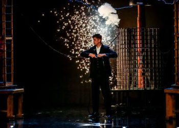 Reasons to Hire a Magician for Your Next Party