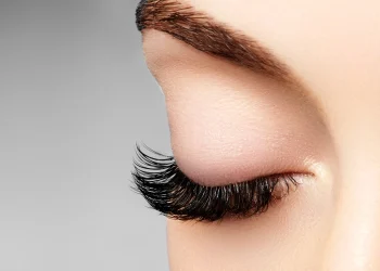 How to Choose the Right Lash Course in London