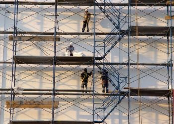 Elevating Construction Standards: The Essential Need for Kent-based Scaffolding Professionals
