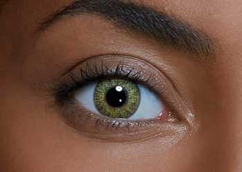 How to Choose Prescription Coloured Lenses