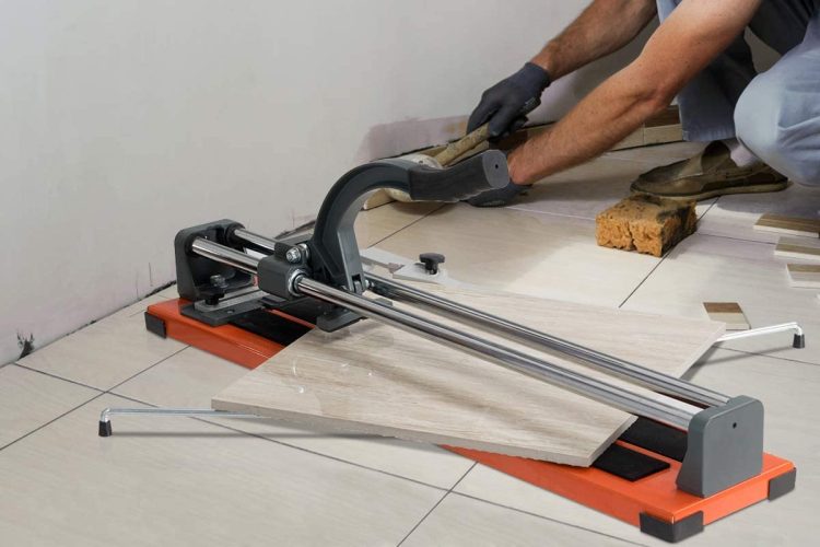 Essential Tiling Tools: Turning Novices into Professionals