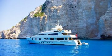 The Ultimate Guide to Yacht Rental in Greece