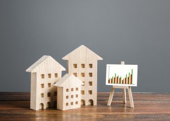 Semi Commercial Mortgages vs. Commercial Mortgages: Which is Best for Your Business?