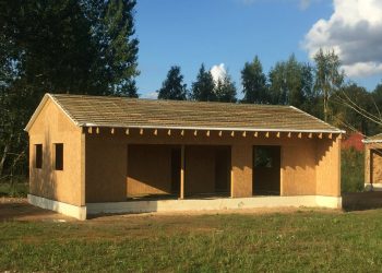 Building Stronger and Faster: The Advantages of SIP Panel Kits Over Traditional Materials