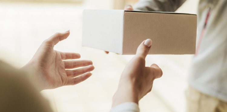 When to Use Same Day Couriers in Birmingham