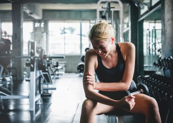 The Importance of Proper Form and Technique: How a Personal Trainer City of London Can Keep You Safe During Your Workouts