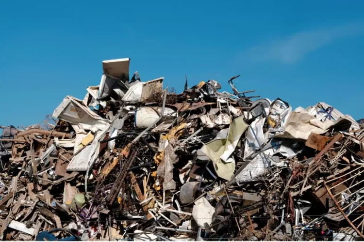 How to Choose the Right Bristol Scrap Metal Company for You
