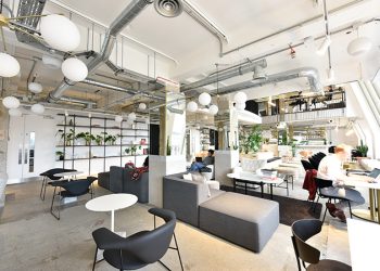Serviced Offices: The Ideal Workspace for Startups and Small Businesses
