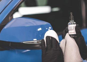 Enhance and Protect: The Advantages of Gtechniq Ceramic Coating for Automotive Enthusiasts