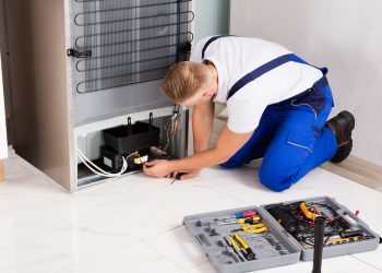 Keeping it Cool: Exploring the Benefits of Professional Fridge Freezer Repair Services