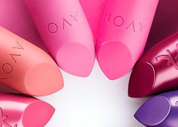 Save Time and Money: The Convenience of Avon Brochure Shopping