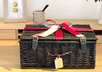 Food Hampers: The Ultimate Gesture of Appreciation and Delight