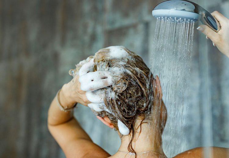 Gentle on Your Hair, Gentle on the Earth: Why Vegan Shampoo is the Way to Go