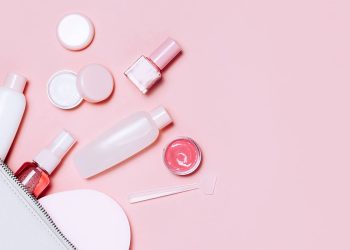 Beyond the Hype: Exploring the Benefits of a Core Beauty Essentials Kit