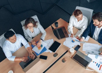 Cut Through the Noise: How Hiring a Reliable Marketing Agency Can Help You Stand Out in Today’s Competitive Marketplace