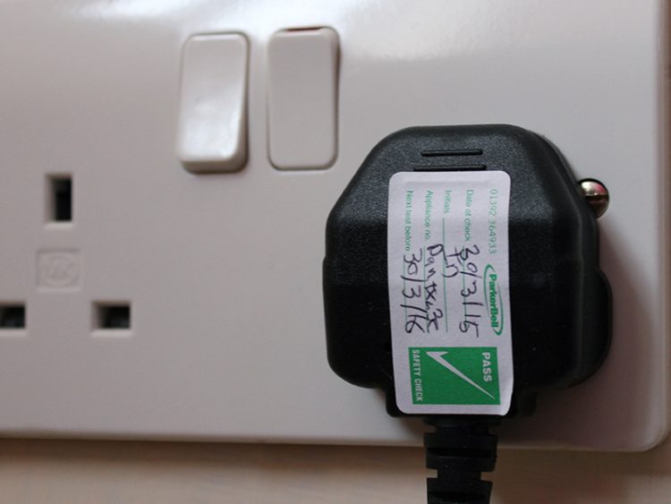 Compliance and Expertise: Choosing the Best PAT Testing Company in Leicester