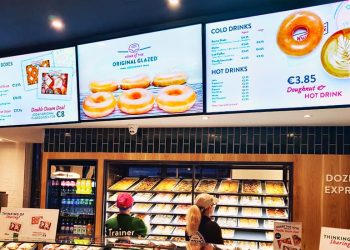 The Menu Digital Board Phenomenon: Exploring the Reasons Behind Its Growing Popularity