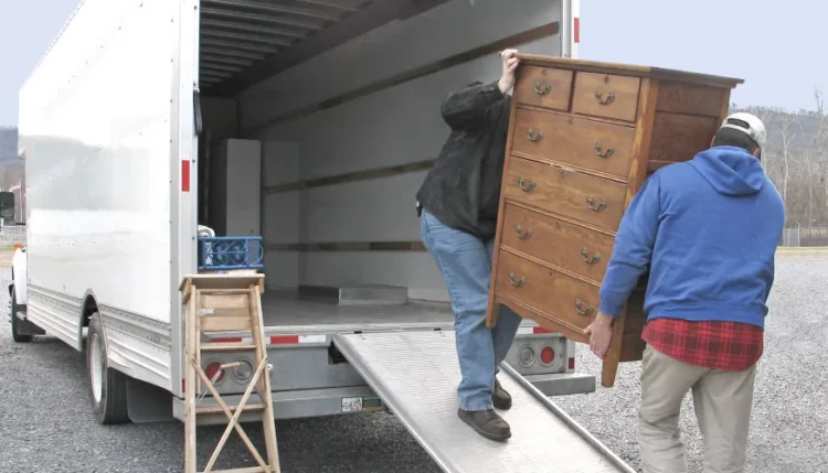 Ensuring a Smooth Transition: Tips for Choosing the Right UK to France Removals Company