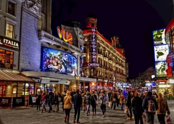 Unveiling the Magic: Why Booking Hotels in Leicester Square is the Perfect Choice for Your London Adventure