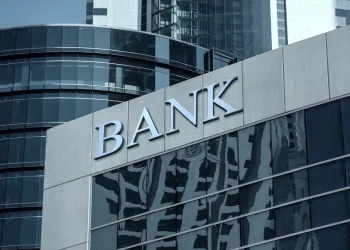 Securing Your Savings: Exploring the Advantages of Fixed-Term Deposits with Banks