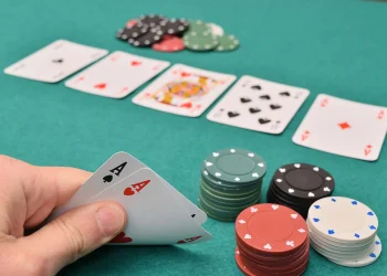 The Ultimate Guide to Mastering Online Texas Hold’em: Navigating the Virtual Felt