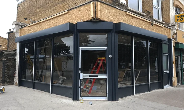 Creating Inviting Entrances: The Role of Aluminium Shopfronts