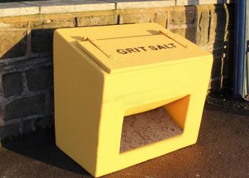 The Benefits of Grit Bins for Managing Icy Roads and Pathways