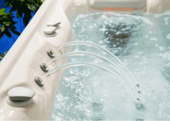 The Benefits of Outsourcing Spa Cleaning