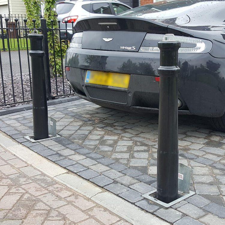 Maximizing Property Safety: The Role of Driveway Bollards in Modern Landscaping