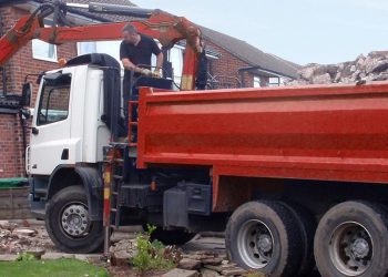 Exploring the Rising Demand for Same Day Grab Hire Worthing