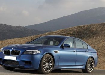 Connecting with True Enthusiasts: How Dedicated Platforms Help You Sell Your BMW M5