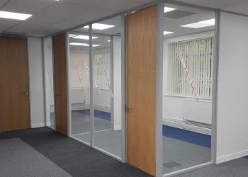 Beyond Walls: Exploring the Versatile Benefits of Office Partitioning